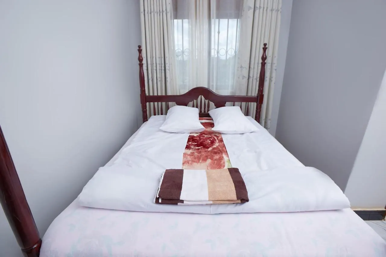 Bed & Breakfast Yobo'S Complex Guest House Kampala